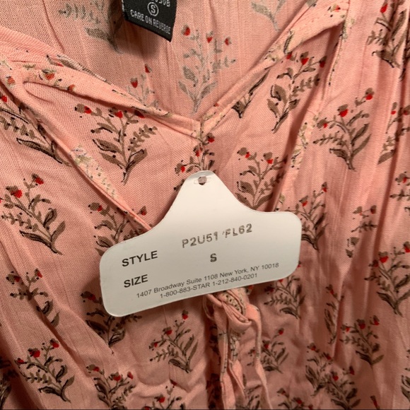 Top - Picture 3 of 3